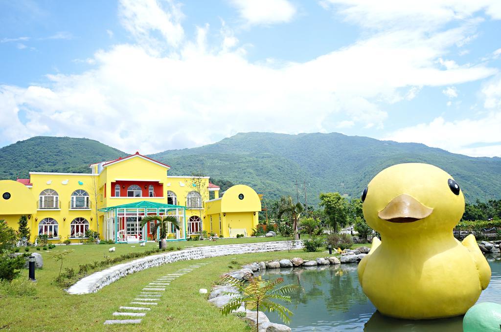 依比鴨鴨水岸會館 Ducking House Panzió Zsujszuj Kültér fotó