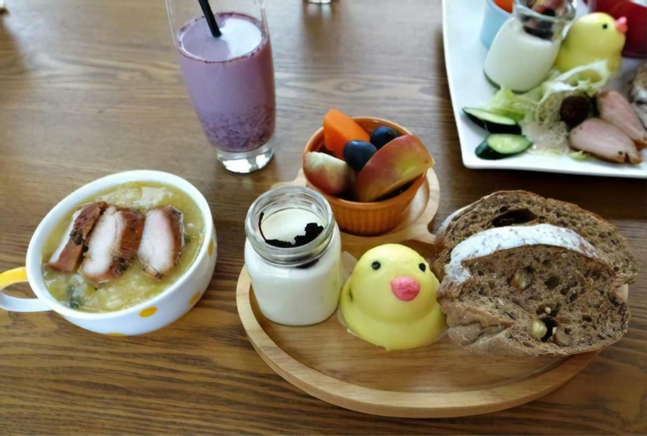 依比鴨鴨水岸會館 Ducking House Panzió Zsujszuj Kültér fotó